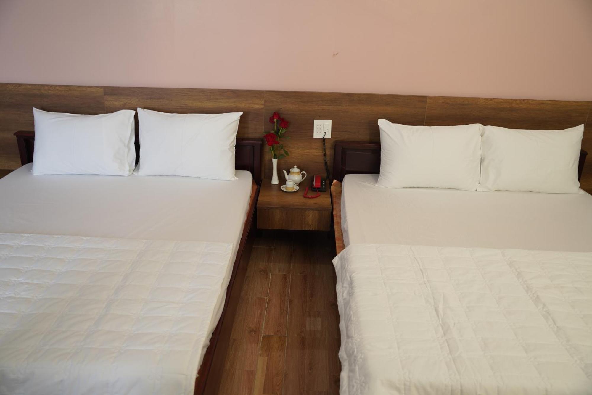 Khach San De Vuong Hotel Cao Lãnh Exterior foto